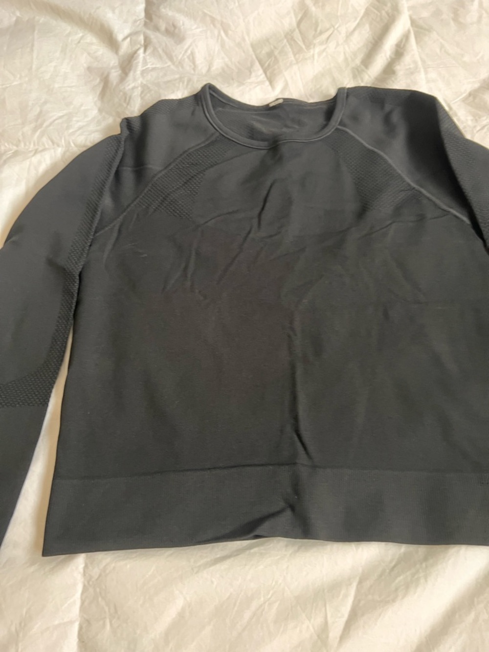 Black Crewneck - Brand: